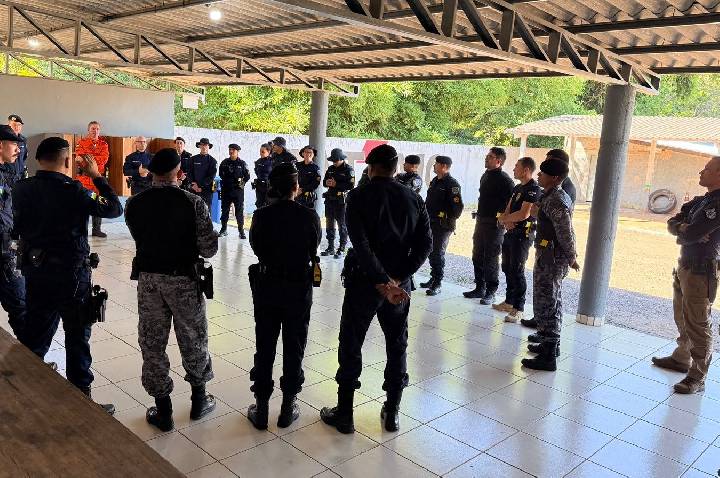4º Batalhão recebe treinamento da TASER X2 e reforço de equipamentos da SESDEC