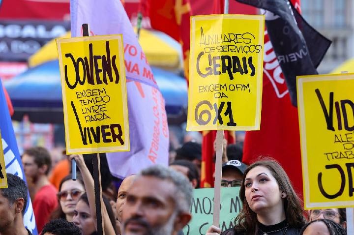 Acordo prevê regra de transição de 60 dias para fim da escala 6x1