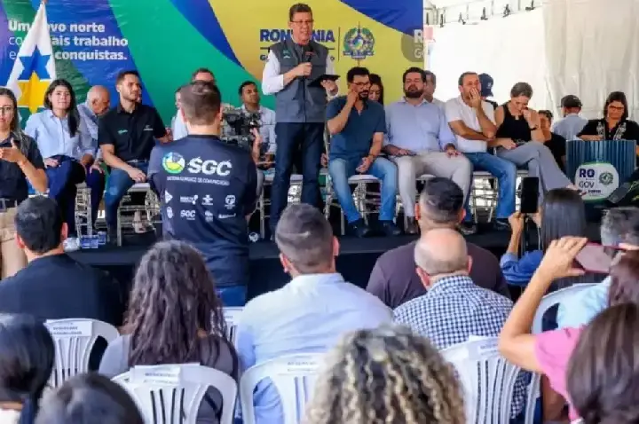 Aeroporto de Ji-Paraná tem ordem de serviço assinada para construção de novo terminal de R$ 30 milhões