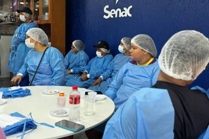 Capacitação reforça segurança no processamento do açaí