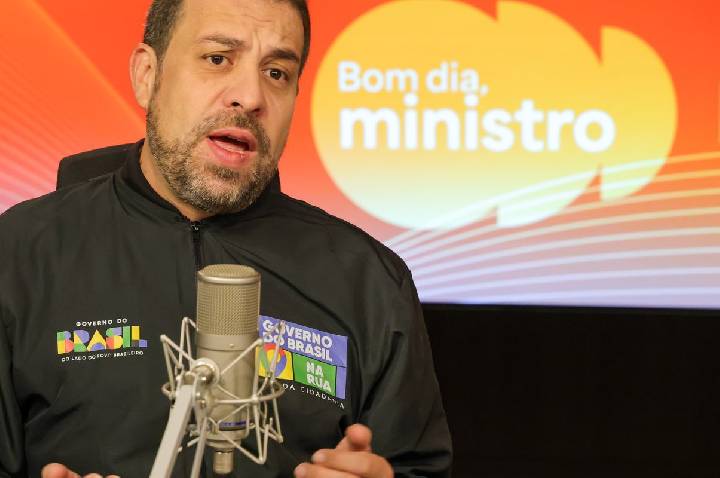 Com juros altos, dívidas aumentam e exigem mais Desenrola, diz Boulos
