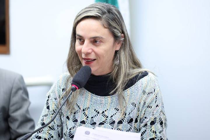 Comissão aprova incentivo ao aleitamento materno em creches