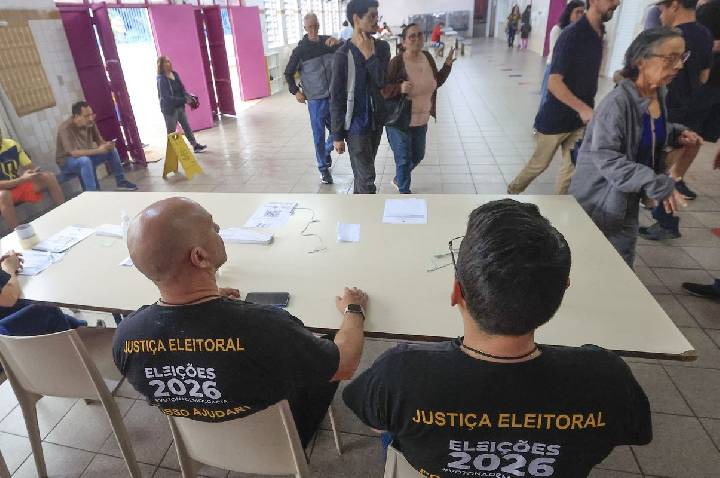 Em SP, 80% das urnas estavam encerradas quando votação foi prorrogada