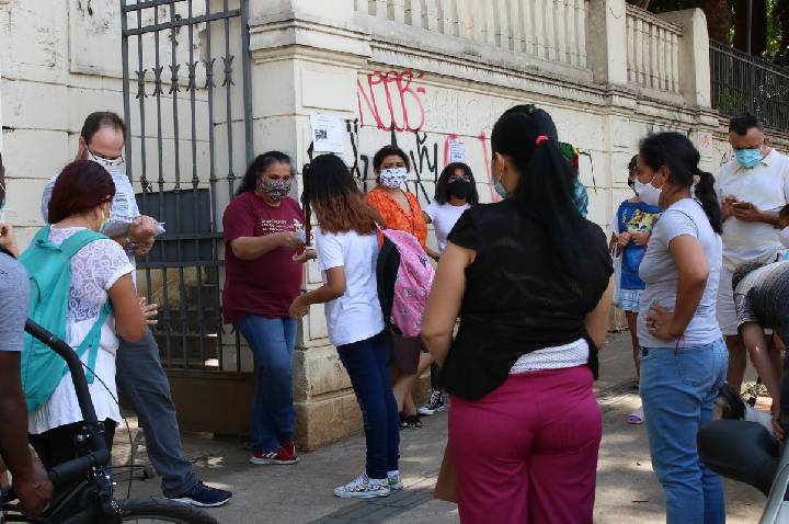 Entenda o papel das escolas no combate à violência contra meninas