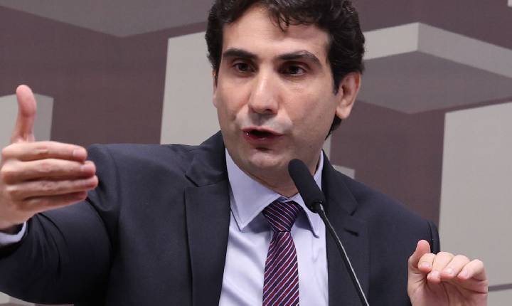 Galípolo descreve ação do Master que chamou atenção do Banco Central