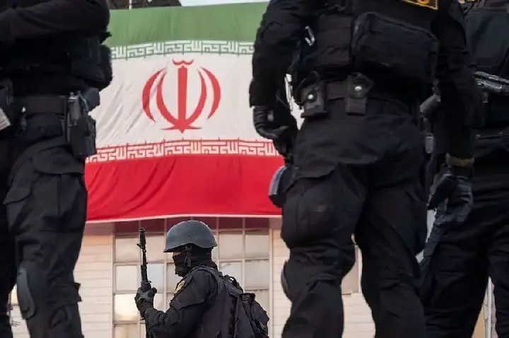 Irã executa quatro homens acusados de espionagem para Israel