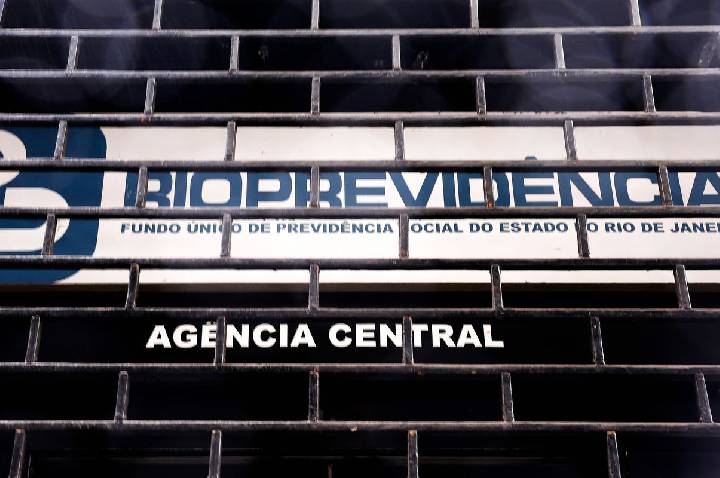 Justiça garante resgate de investimentos do Rioprevidência no Master