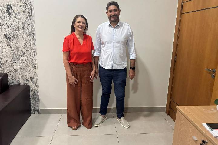 Márcio Pacele busca solução para manter funcionamento da farmácia da UBS de Extrema