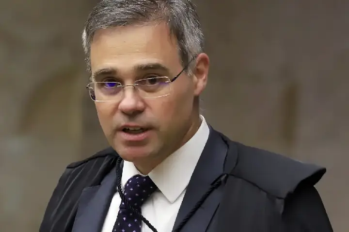 Mendonça rejeita ação contra reajuste do Bolsa Família 