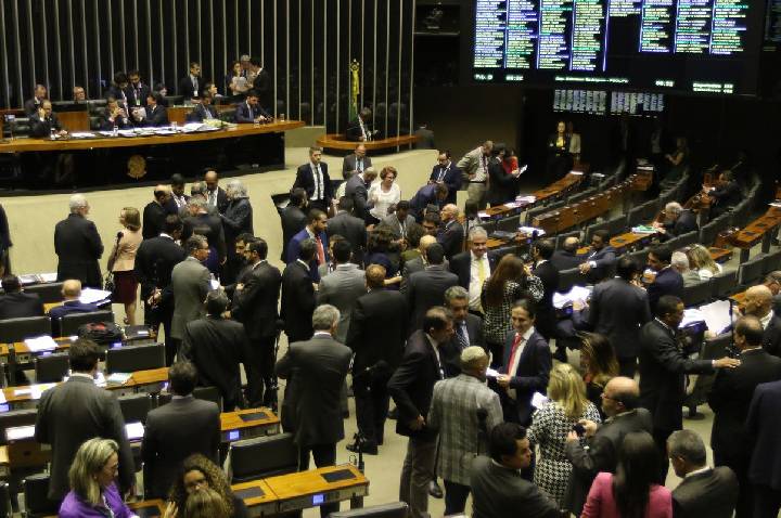 Municípios inadimplentes poderão receber recursos federais