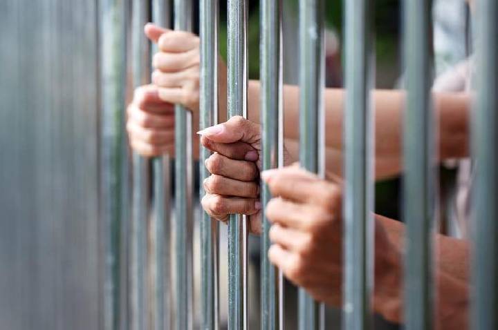 Oito detentos são condenados por homicídio de companheiro de cela no Urso Branco; penas somam 196 anos