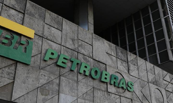 Petrobras atinge recorde de valor de mercado após descoberta no Amapá