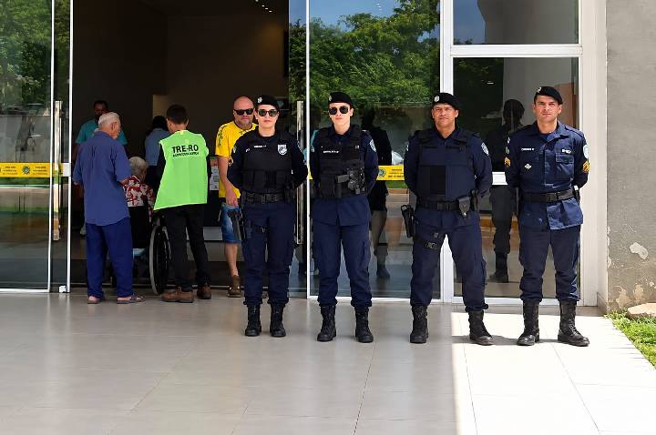 POLÍCIA MILITAR DE RONDÔNIA GARANTE SEGURANÇA DAS ELEIÇÕES NO CONE-SUL DO ESTADO