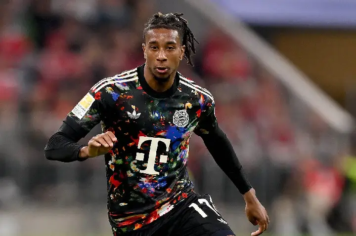 Por que Olise deseja incluir cláusula de rescisão para renovar com o Bayern de Munique