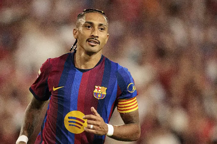 Raphinha supera marca de Messi em LaLiga e impressiona até rival: ‘Por que não está na Bola de Ouro?’
