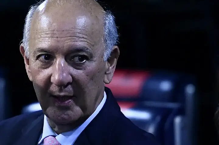 TSE nega registro de candidatura de Arruda ao governo do DF