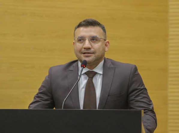 Deputado Ribeiro do Sinpol garante R$ 1 milhão para fortalecer a saúde em Rolim de Moura