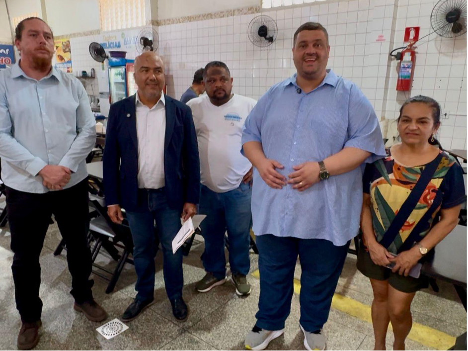 Vereador Thiago Tezzari anuncia melhorias na rede elétrica do Mercado Central após vistoria técnica 