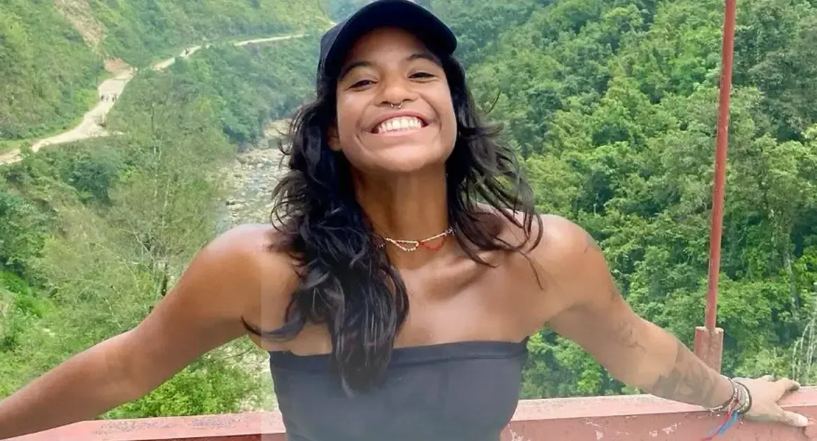 Resgate de turista brasileira acidentada em Vulcão na Indonésia enfrenta dificuldades e reclamações da família