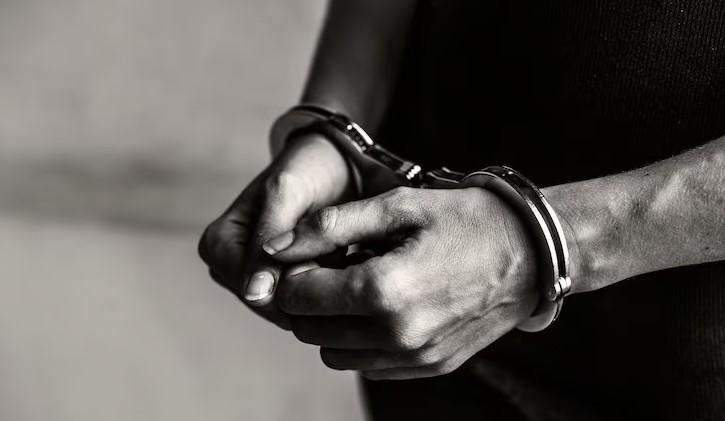 Homem é preso após ameaçar ex-esposa por não aceitar ser trocado por mulher