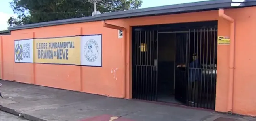 Deputado Edevaldo Neves solicita informações sobre a tramitação do processo de doação e ampliação da Escola Estadual Branca de Neve