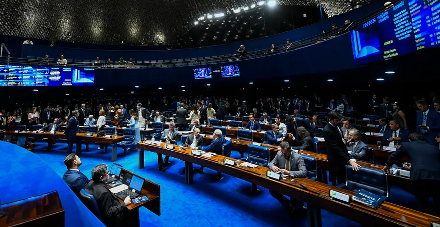 Câmara libera isenção do Imposto de Renda até R$ 5 mil e promete taxar milionários