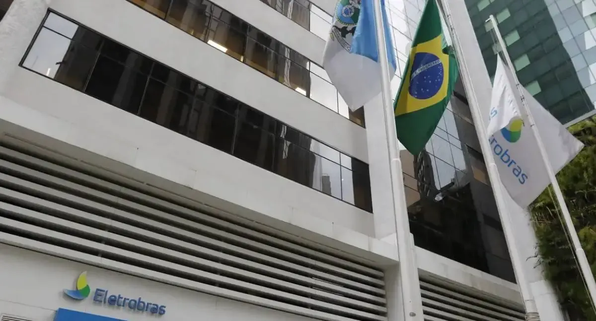 Eletrobras vende participação na Eletronuclear para a Âmbar Energia do Grupo JeF