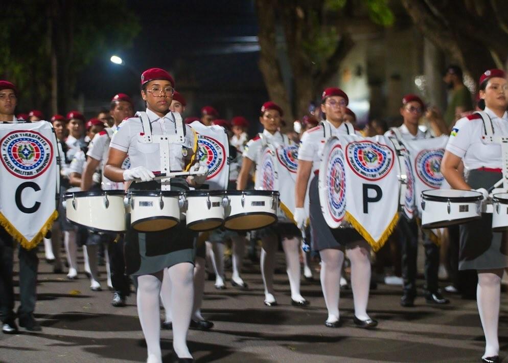 Cacoal: Cirone Deiró assegura recursos para Banda Marcial do Colégio Tiradentes da Polícia Militar