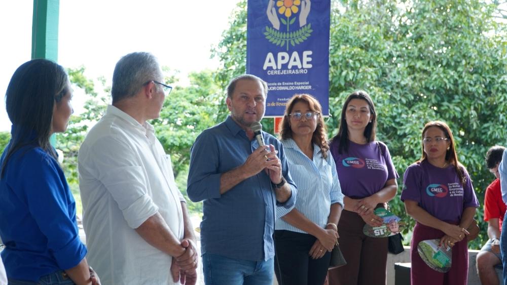 Cirone Deiró diz que Centro de Equoterapia de Cerejeiras será referência em RO