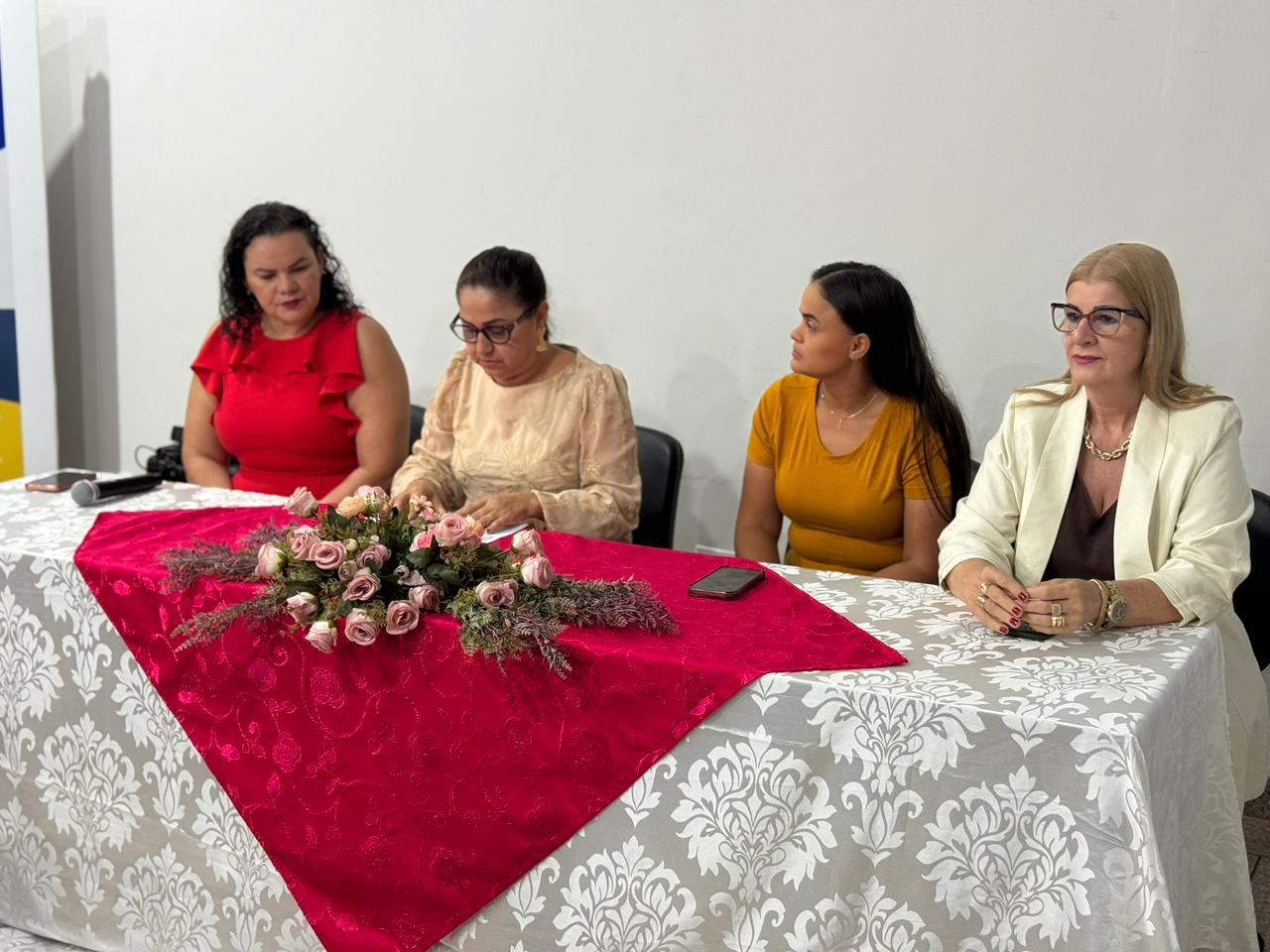 Deputada Dra. Taíssa e secretária de Educação discutem melhorias na infraestrutura escolar em Guajará-Mirim e Nova Mamoré