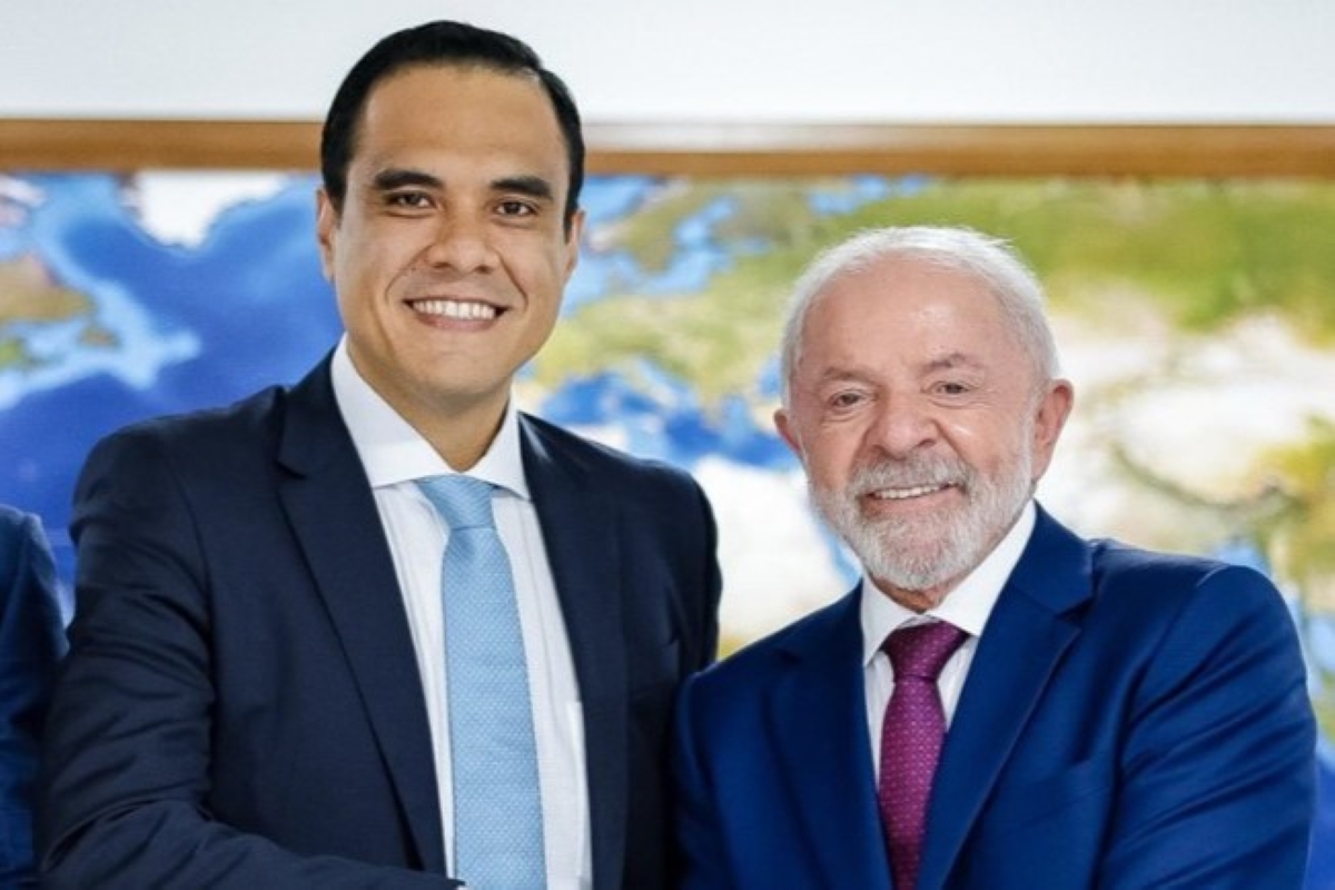 Com saída de Sabino, novo ministro do Turismo toma posse nesta terça