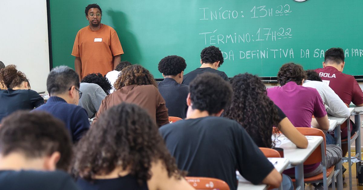 Fuvest 2026: segunda fase tem 5,94% de abstenção, diz balanço oficial