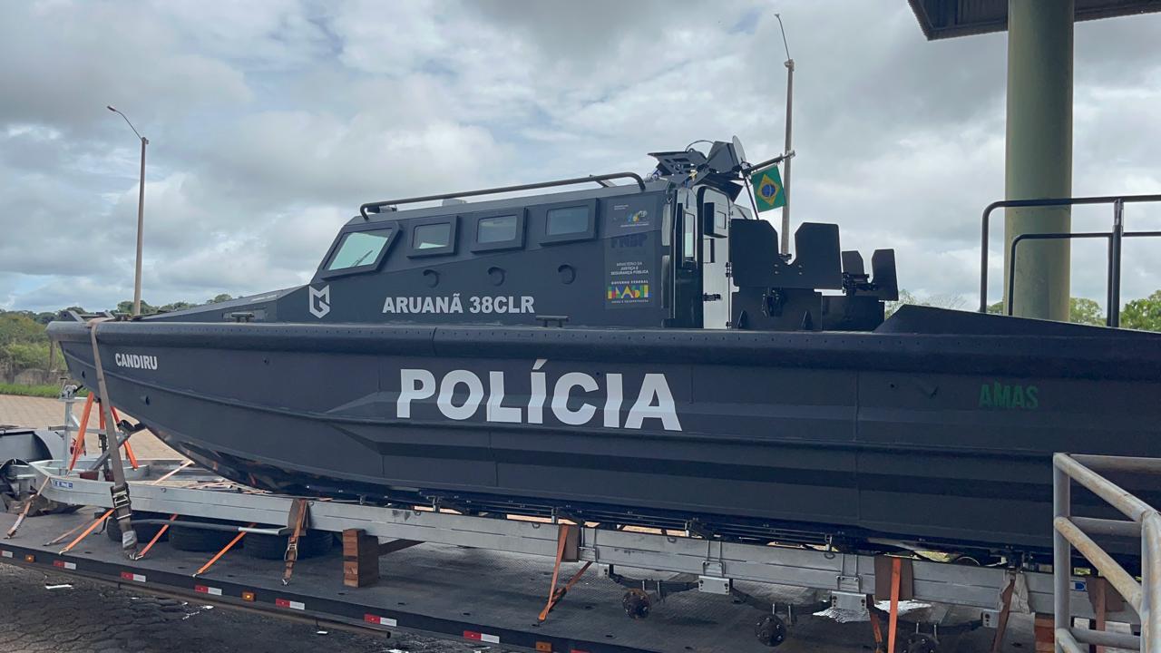 Governo de Rondônia reforça segurança nos rios com chegada de embarcações blindadas