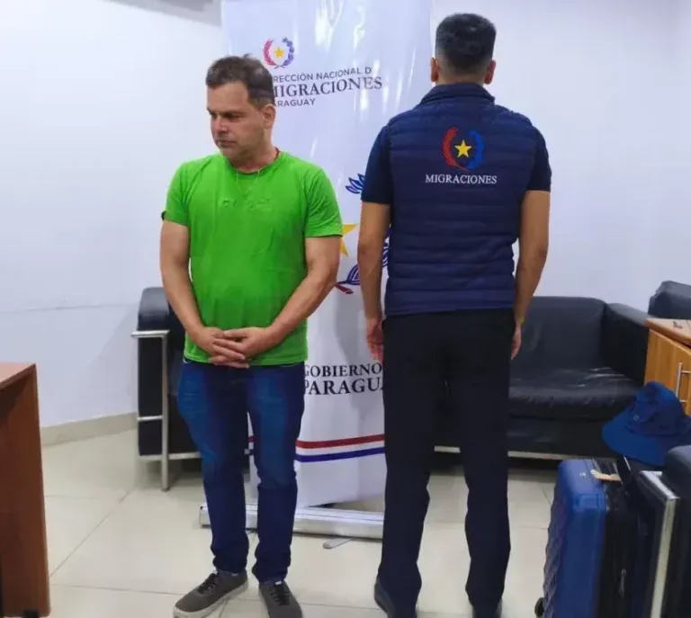 Polícia do Paraguai leva Silvinei à fronteira para ser entregue ao Brasil