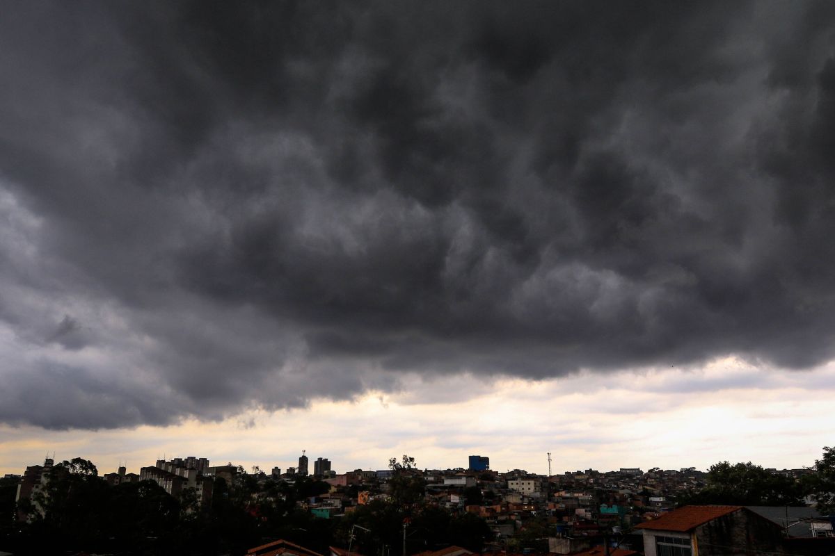 Três pessoas morrem em SP após chuva e ventania ao longo desta semana