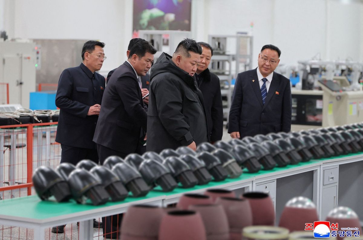 Coreia do Norte realiza testes com mísseis hipersônicos, diz estatal