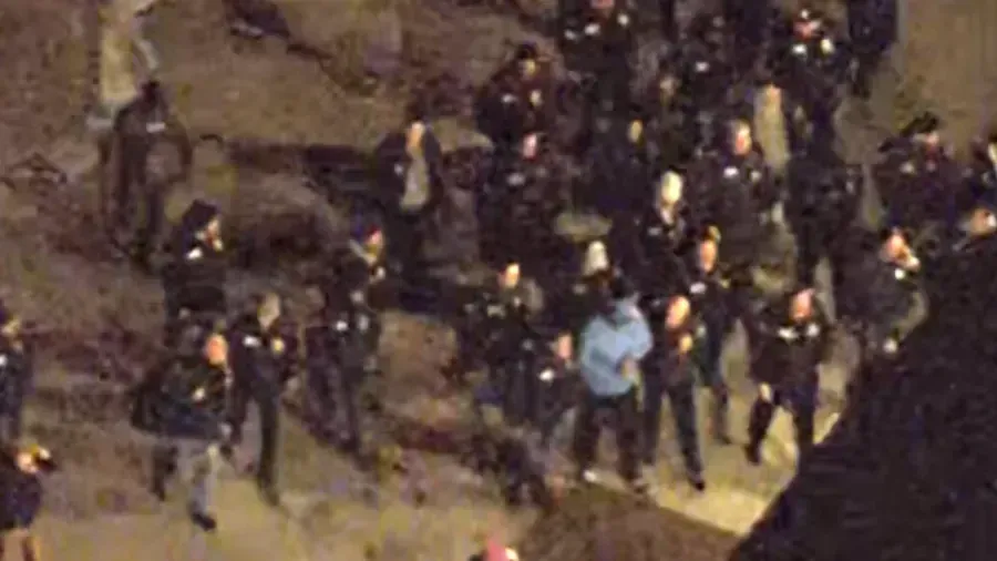 Presidente da Venezuela, Nicolás Maduro, desembarca em Nova York após ser capturado por ação militar dos Estados Unidos