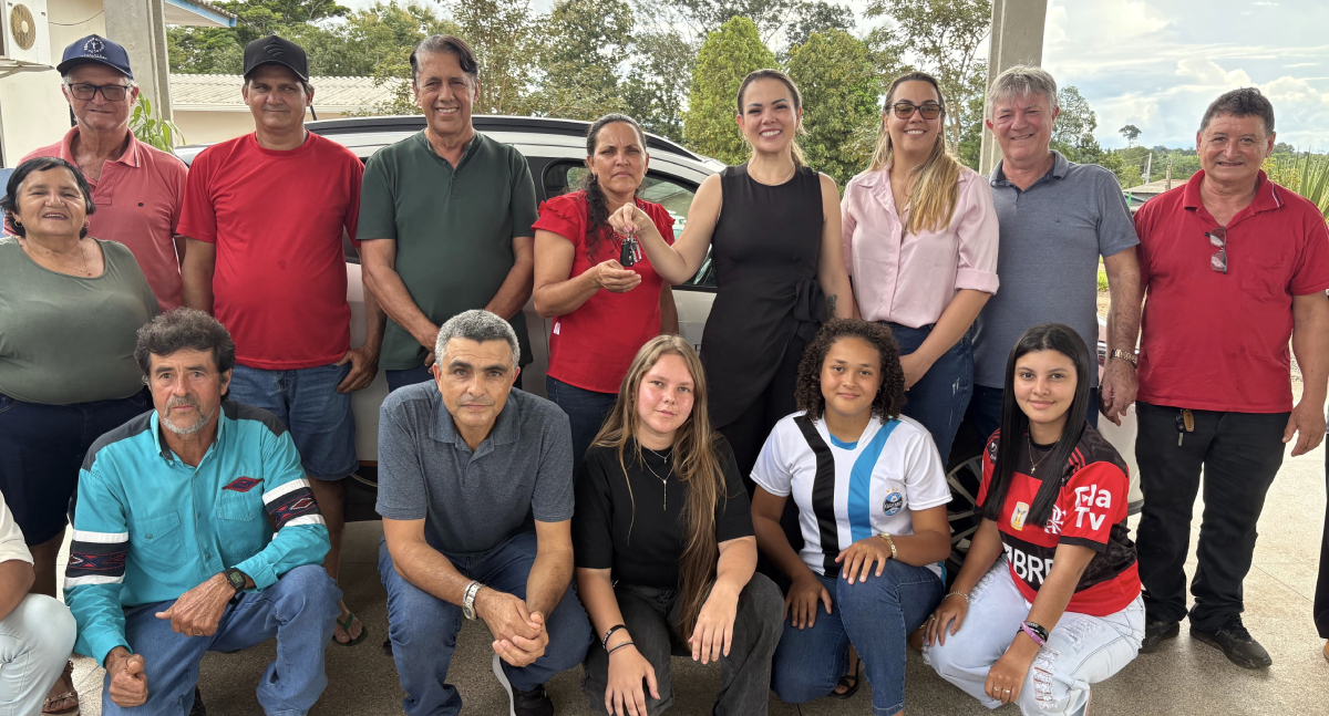 Cláudia de Jesus entrega veículo e vistoria obras na EFA de Novo Horizonte