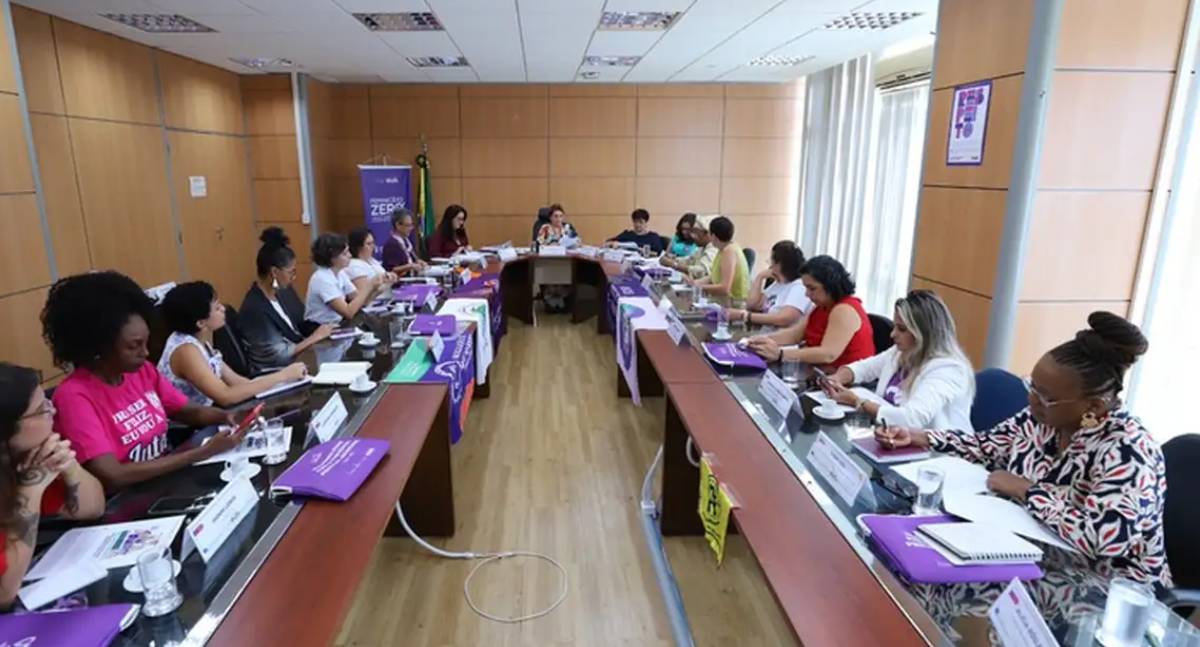 Fim da escala 6e#215;1: Proposta promete aliviar sobrecarga e dupla jornada das mulheres