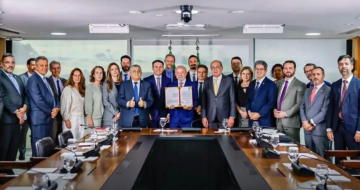 Lula Sanciona lei antifacção