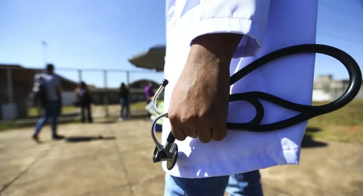 MEC sanciona mais de 50 cursos de medicina por baixo desempenho acadêmico