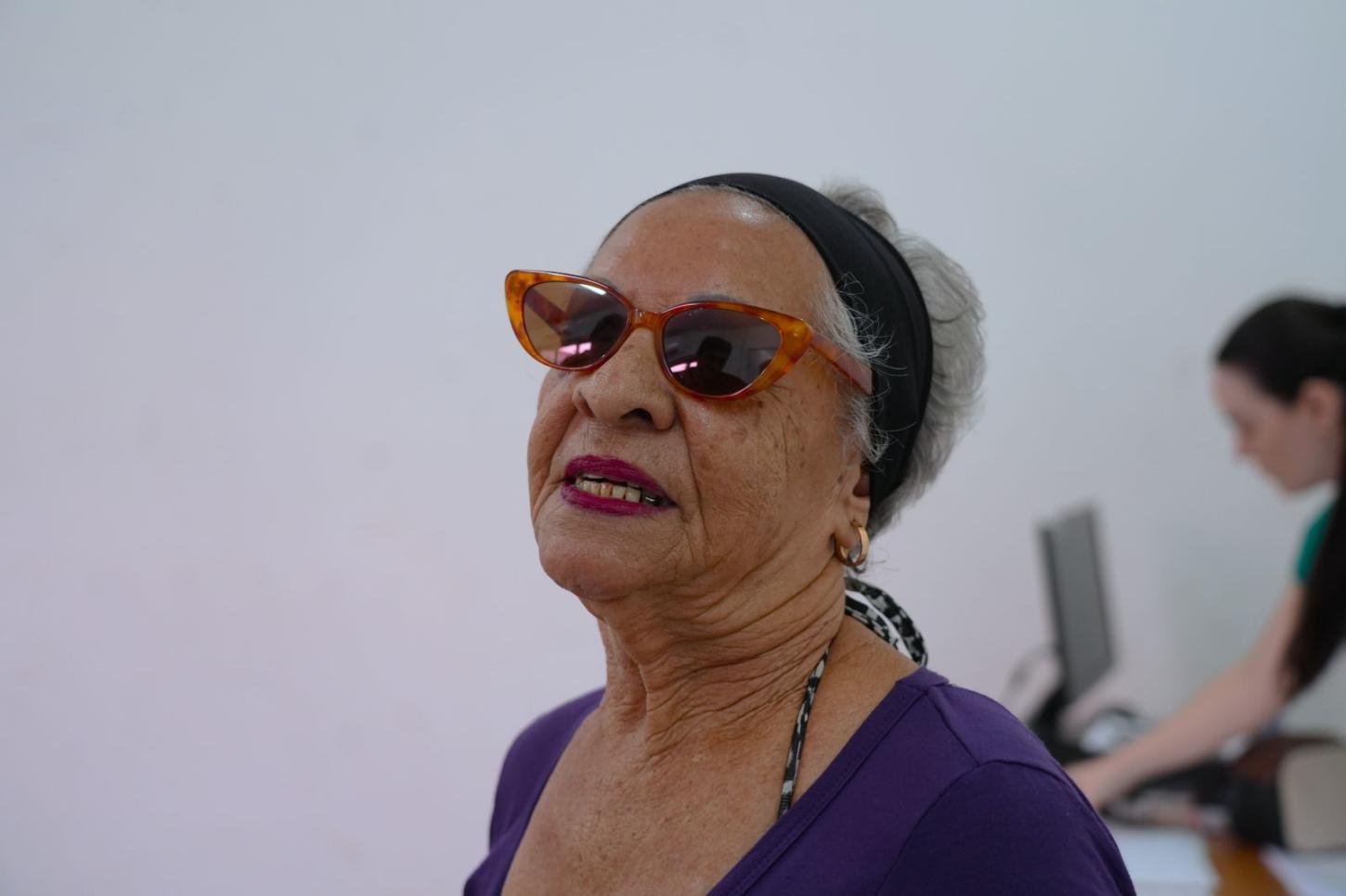 Prefeitura entrega mais de 3 mil uniformes de programas esportivos