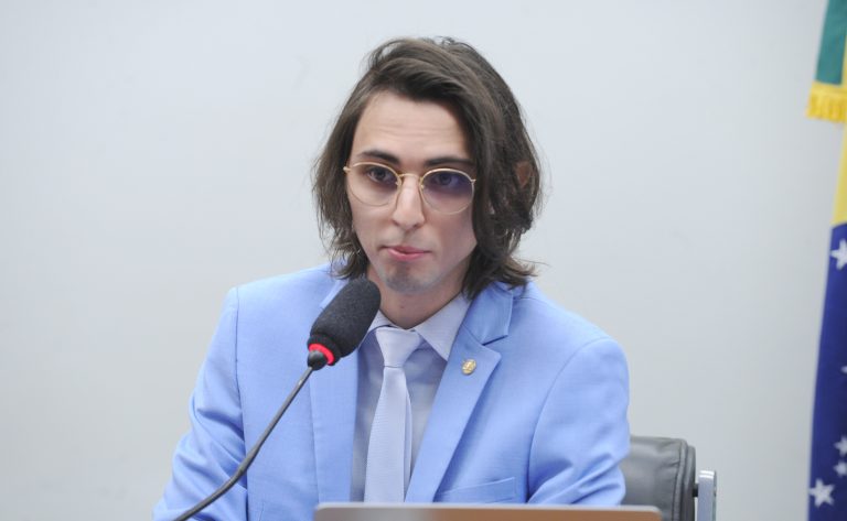 Projeto obriga empresa a fornecer contracheque em formato digital