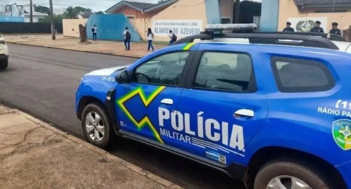 Sorveteria é alvo de arrombamento na Avenida Carlos Gomes