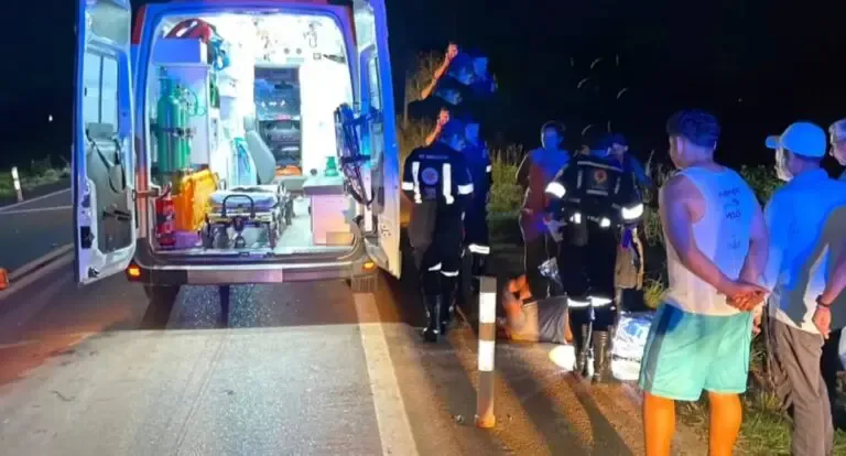 Colisão entre duas motos deixa feridos graves na BR-319