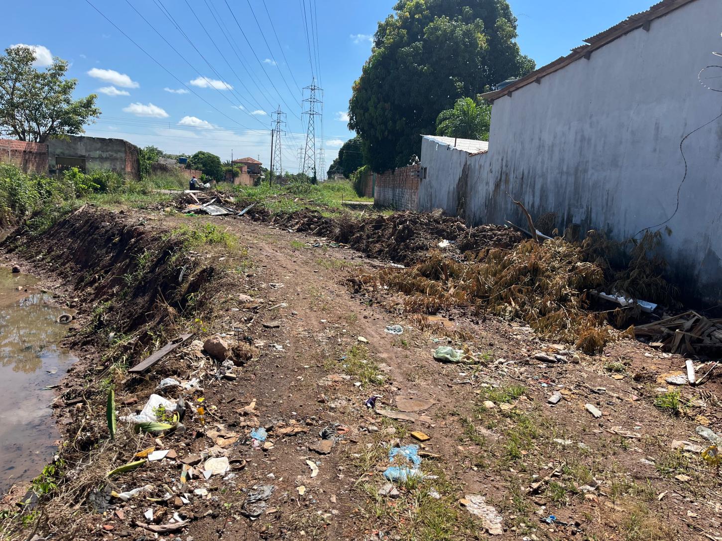Pedido de providência busca limpeza na Rua Mário Andreazza, no bairro São Francisco