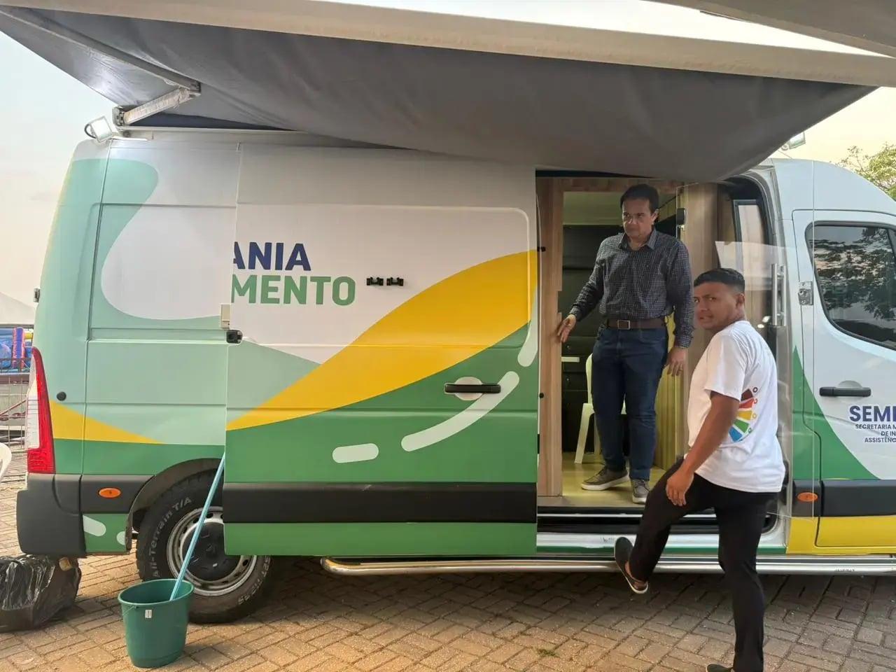 Prefeitura amplia atendimento do CadÚnico durante a Agrotec com Unidade Móvel na Estrada de Ferro Madeira-Mamoré