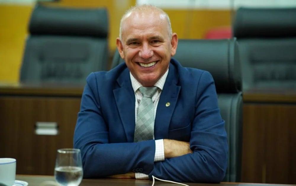 TRE-RO declara Ezequiel Neiva inelegível e indefere candidatura a deputado federal por unanimidade