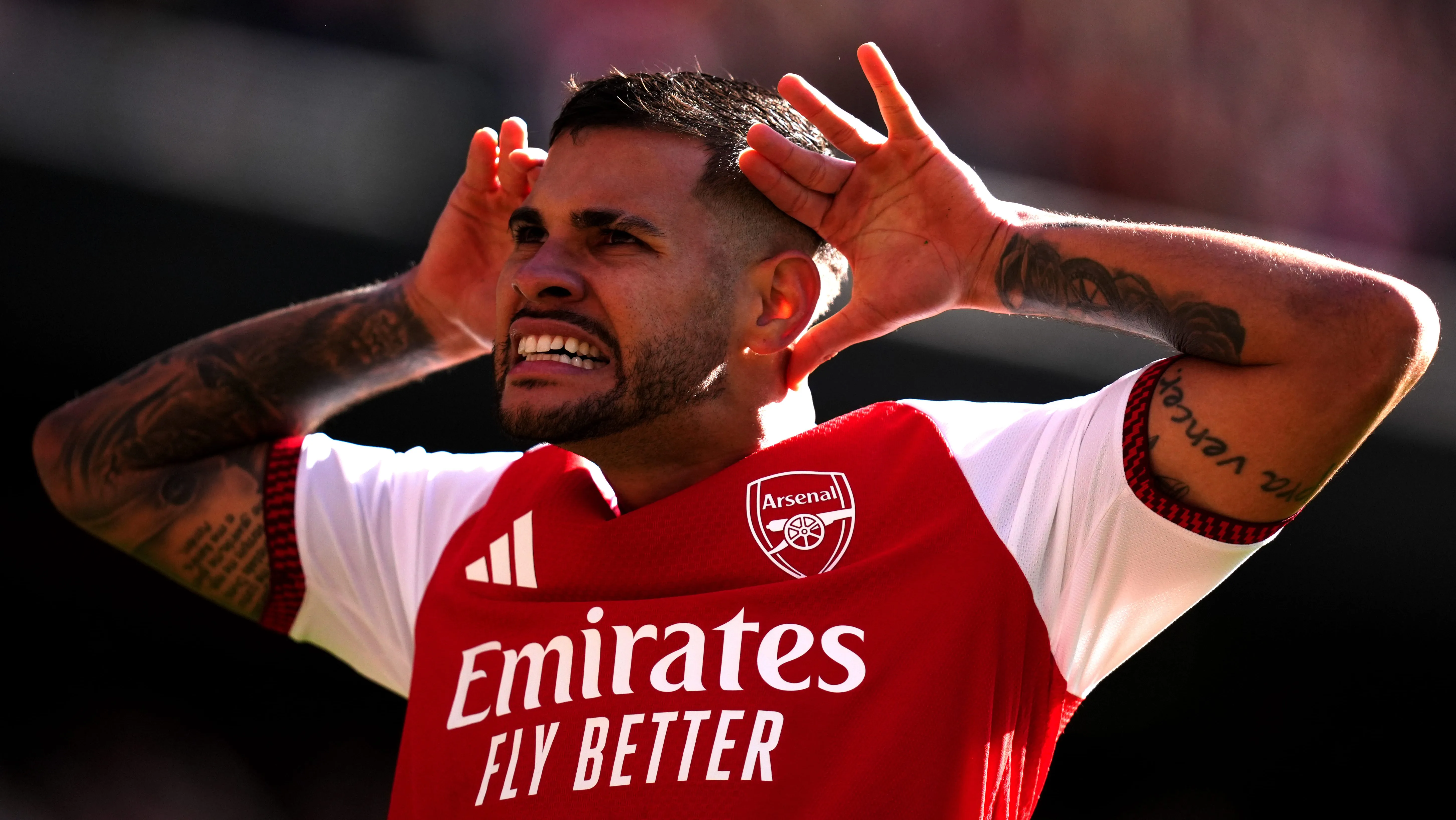 Arteta flerta com velhos problemas, mas Bruno Guimarães salva Arsenal do marasmo contra Leeds