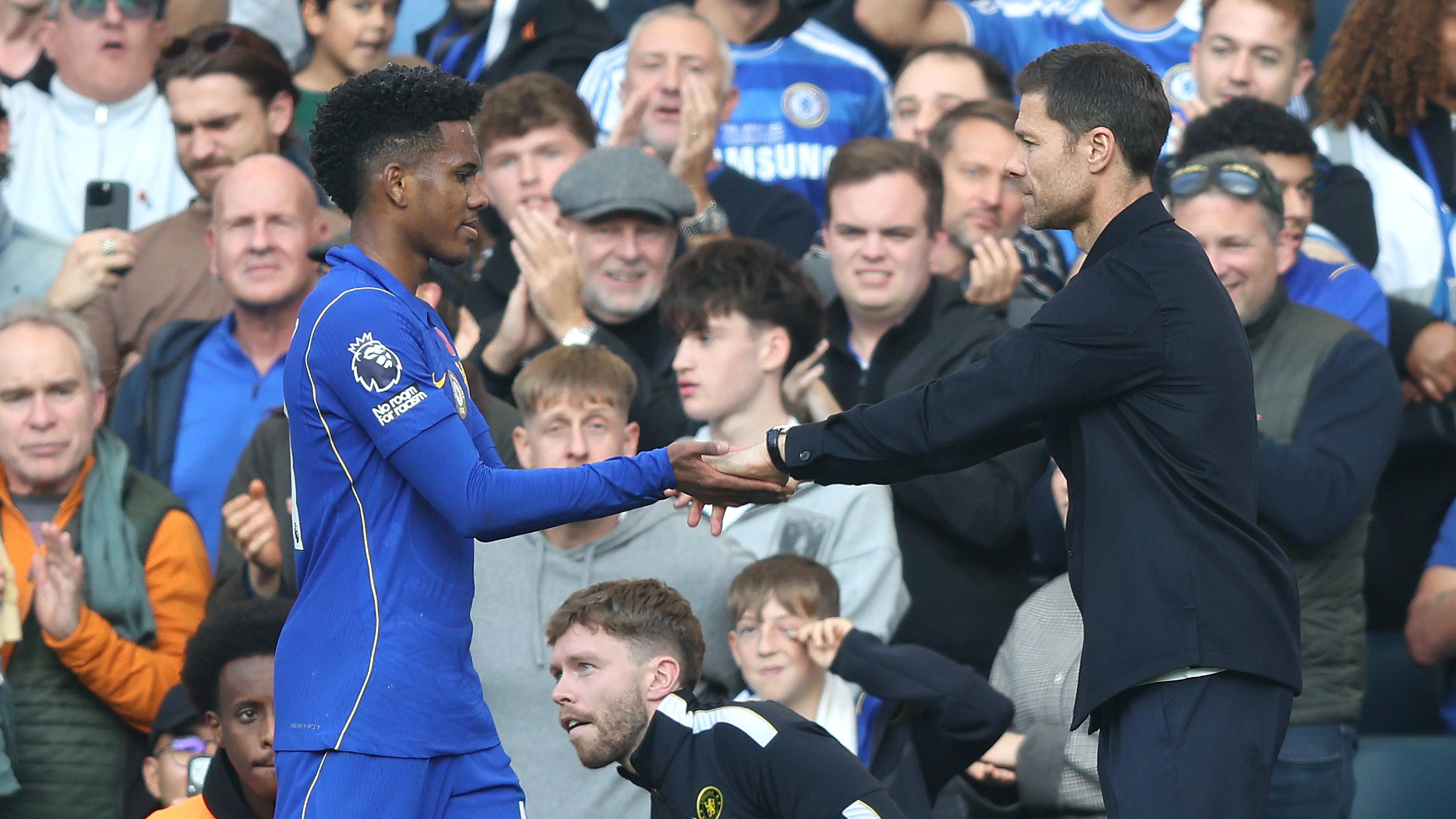Xabi Alonso: ‘Estêvão deu a melhor resposta possível para mostrar que merece mais no Chelsea’